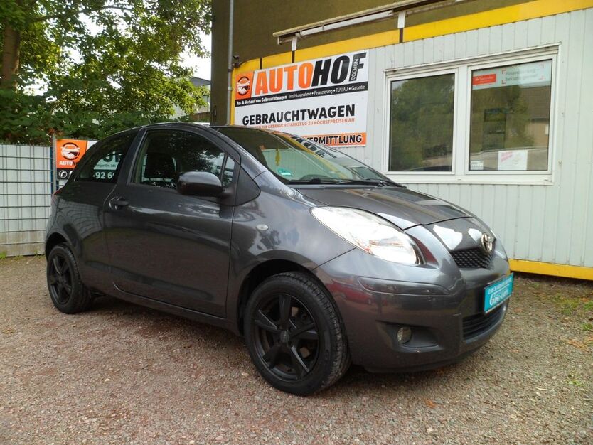 Toyota Yaris 149.987 km 2.990 € Bochum 44795