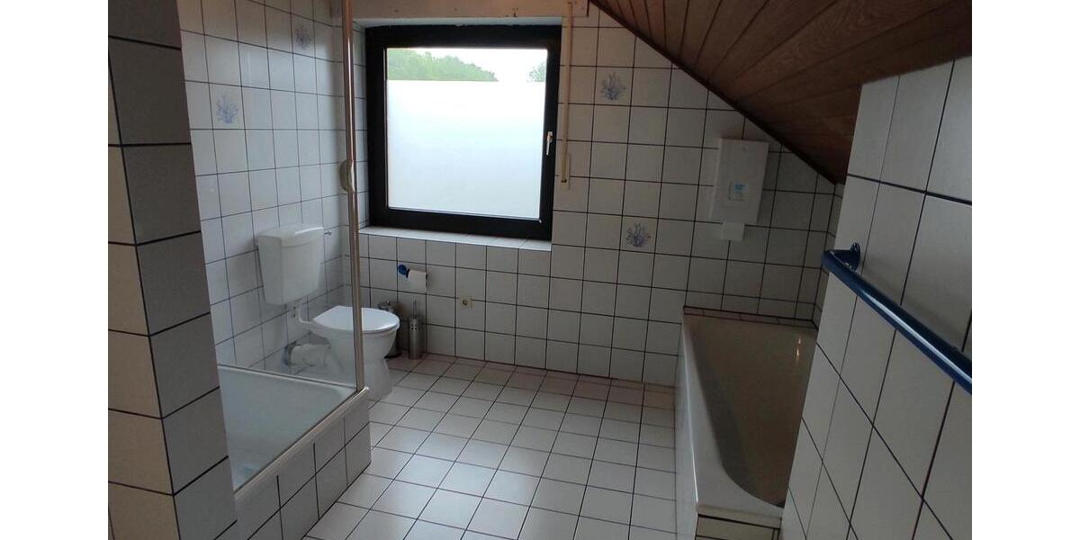 Dachgeschoßwohnung Dorsten Alt-Wulfen - 2 Zimmer, 80 m&sup2;, 500&euro; | Angebot:26462875