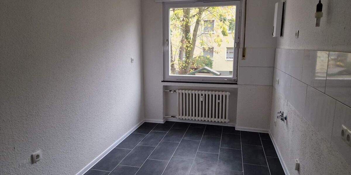 Familienfreundliche, frisch renovierte 3-Zimmer-Wohnung in ruhiger Lage 3 zimmer