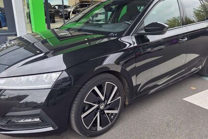 Skoda Octavia 46.400 km 26.880 € Essen 45326