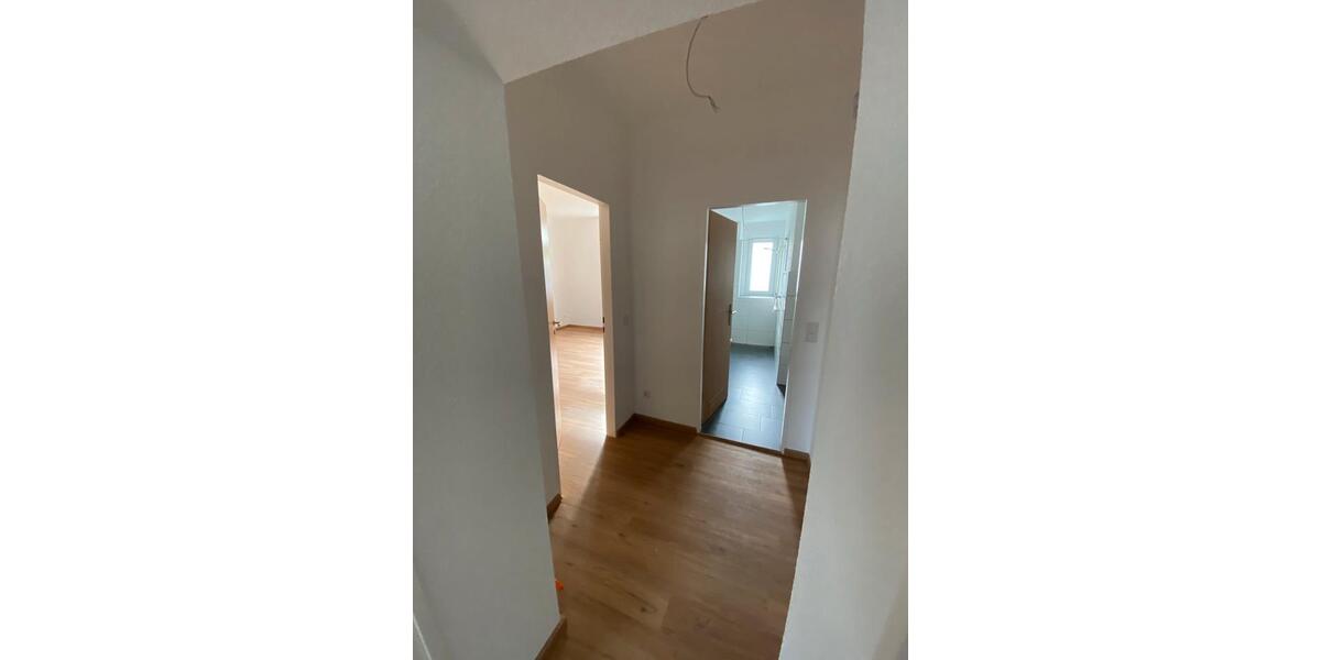 Erdgeschoßwohnung Hattingen Blankenstein - 2 Zimmer, 50 m&sup2;, 450&euro; | Angebot:26420612
