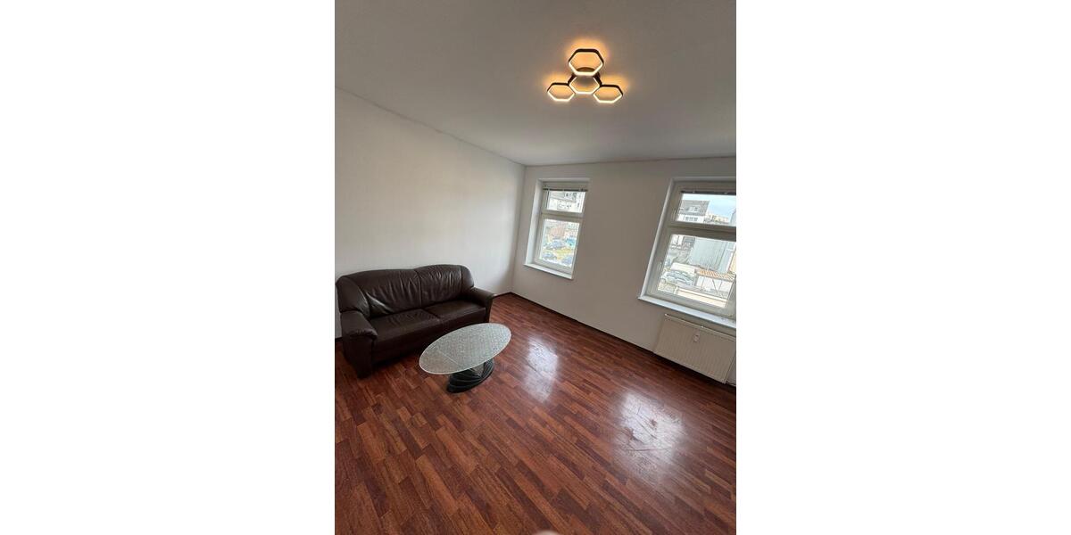 Etagenwohnung Velbert - 4 Zimmer, 90 m&sup2;, 1.210&euro; | Angebot:25882607