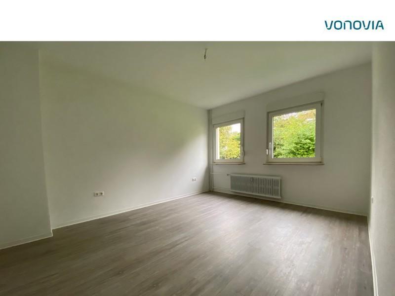 Renovierte 2-Zimmer-Erdgeschoss-Wohnung in ruhiger und grüner Lage! zimmer