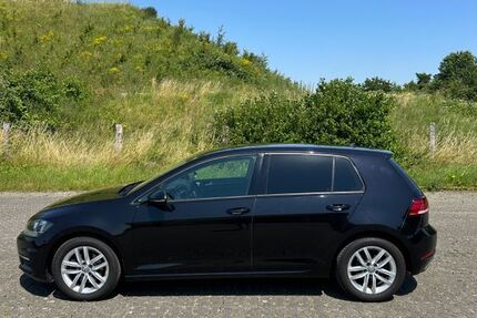 VW Golf 230.000 km 9.500 &euro; Wülfrath 42489