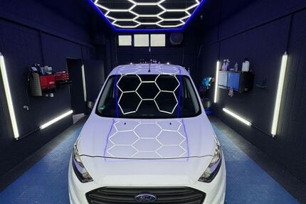 Ford Tourneo Connect 60.000 km 20.230 &euro; Recklinghausen 45661