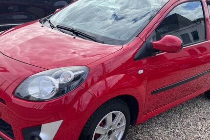 Renault Twingo 148.000 km 2.499 &euro; Essen 45355