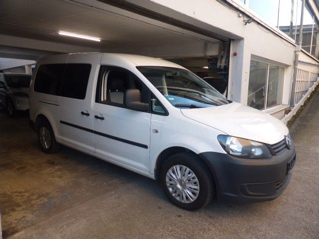 VW Caddy 355.000 km 5.250 € Düsseldorf 40223