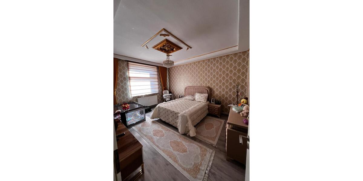 Etagenwohnung Duisburg Hamborn - 5 Zimmer, 104 m&sup2;, 123.500&euro; | Angebot:27474916