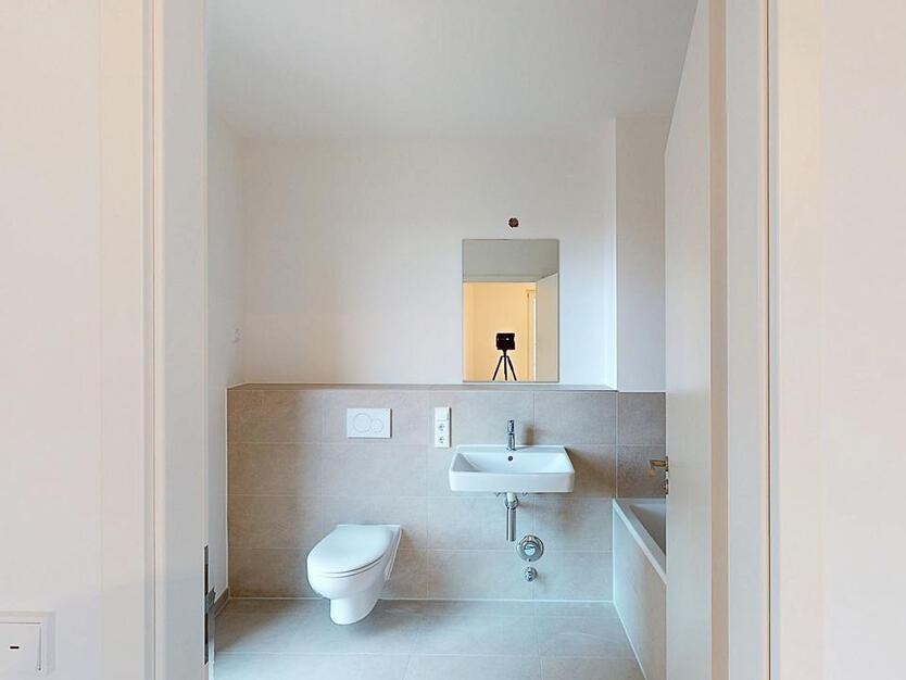 Familien aufgepasst: Großzügige 4-Zimmer-Wohnung mit Balkon und zwei Bädern (mietpreisgedämpft) zimmer