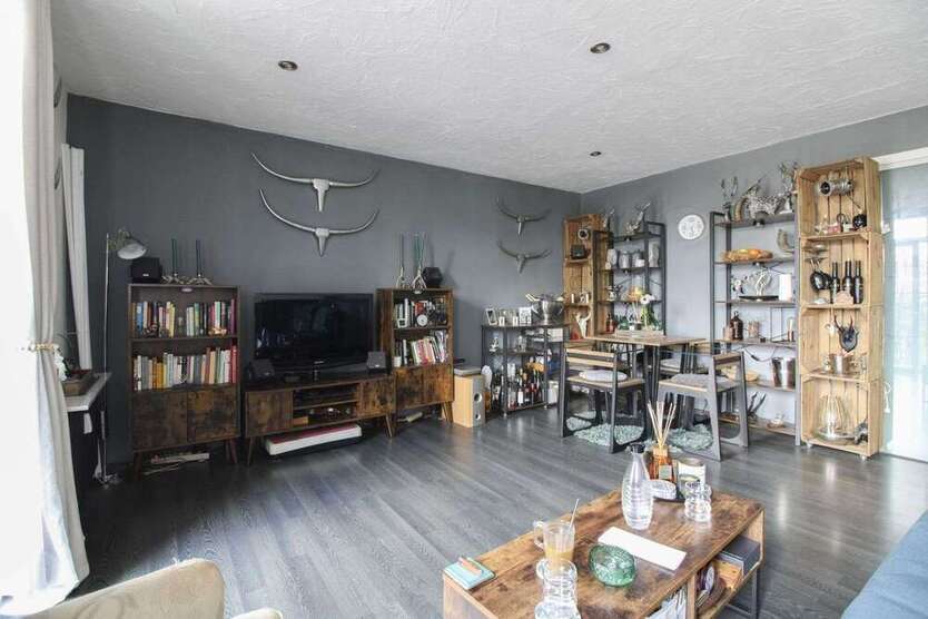 Wohnung zum Kaufen in Duisburg 75.000 € 55.85 m²