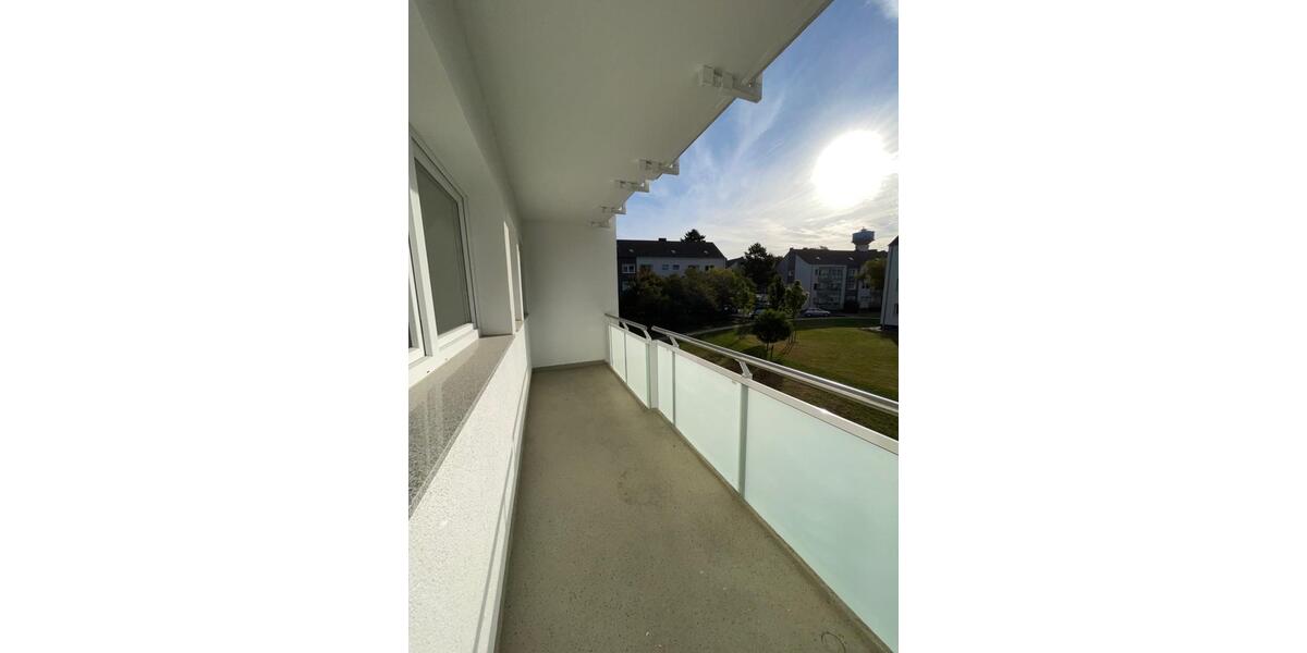 Erdgeschoßwohnung Mülheim an der Ruhr Broich - 3 Zimmer, 76 m&sup2;, 761&euro; | Angebot:25650446