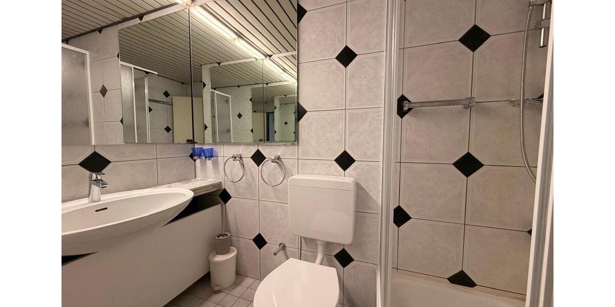 Einfamilienhaus Gelsenkirchen - 1.5 Zimmer, 20 m&sup2;, 450&euro; | Angebot:24630640