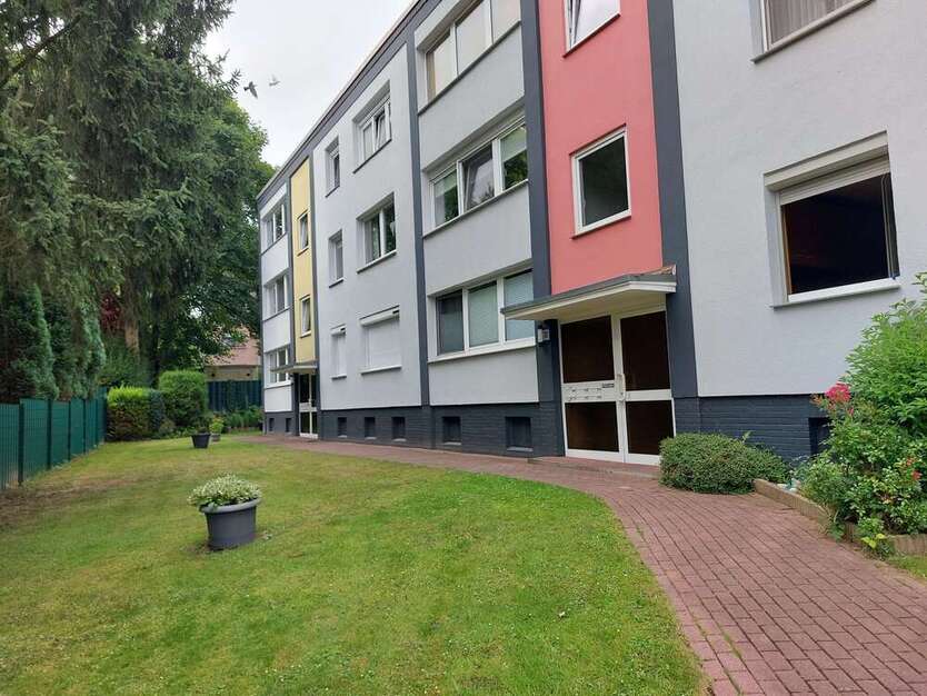 Wohnung zum Mieten in Mülheim an der Ruhr 330 € 52 m²