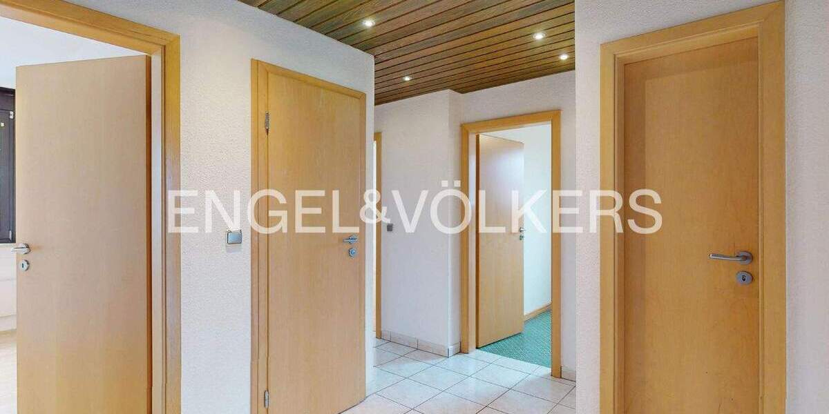 Etagenwohnung Moers Moers-Mitte - 4 Zimmer, 88 m&sup2;, 165.000&euro; | Angebot:25709634