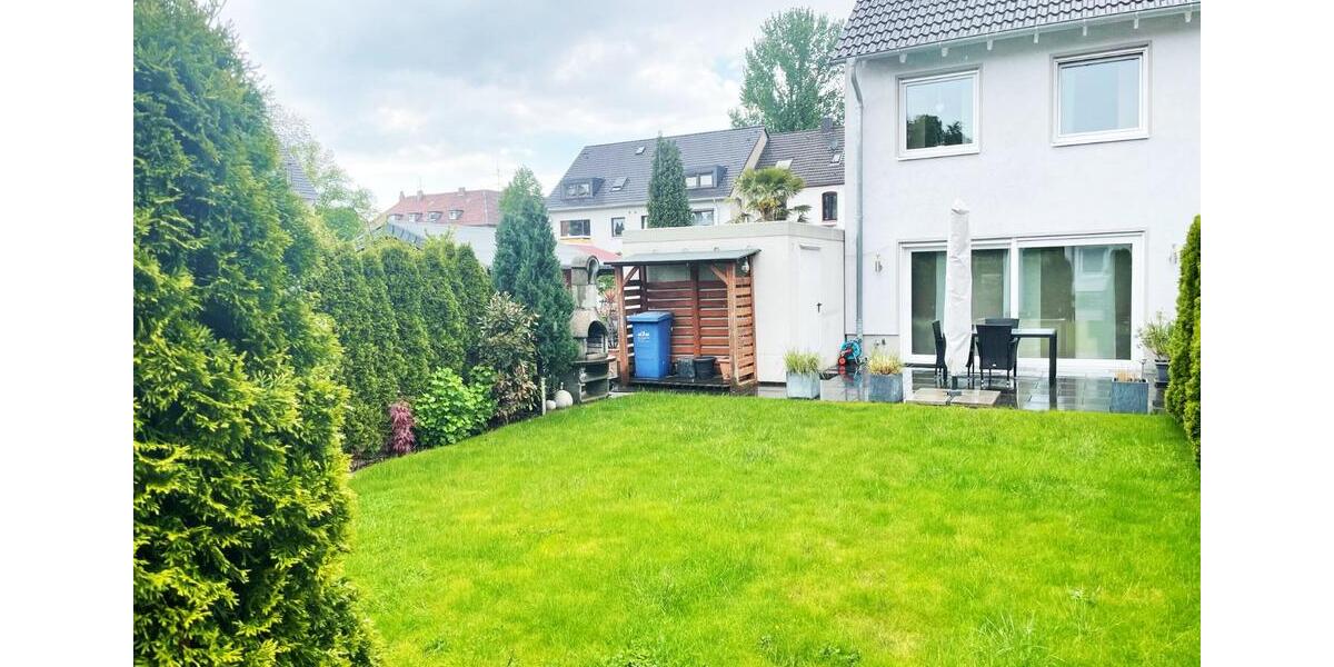 Doppelhaushälfte Essen Stadtbezirk V - 5 Zimmer, 133 m&sup2;, 1.990&euro; | Angebot:25422427