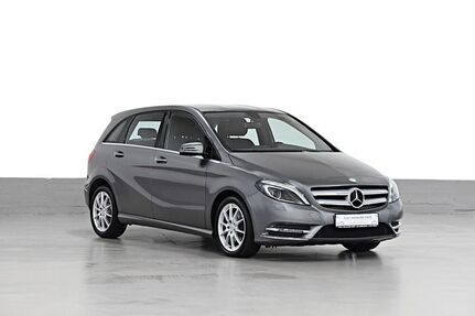 Mercedes B 180