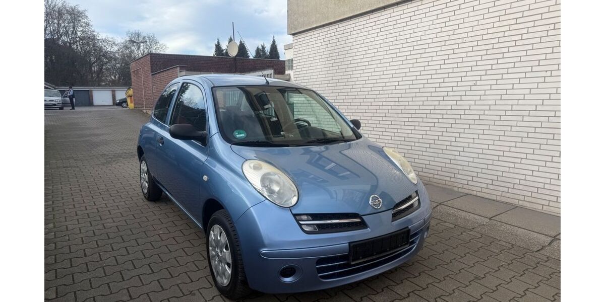 Nissan Micra 130.000 km 2.500 &euro; Essen 45143