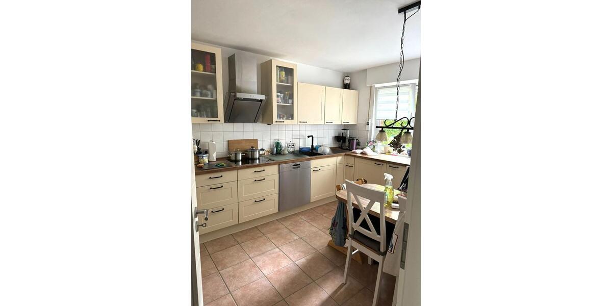 Großzügiges Reihenhaus mit Garten und Garage in Gelsenkirchen 4.5 zimmer