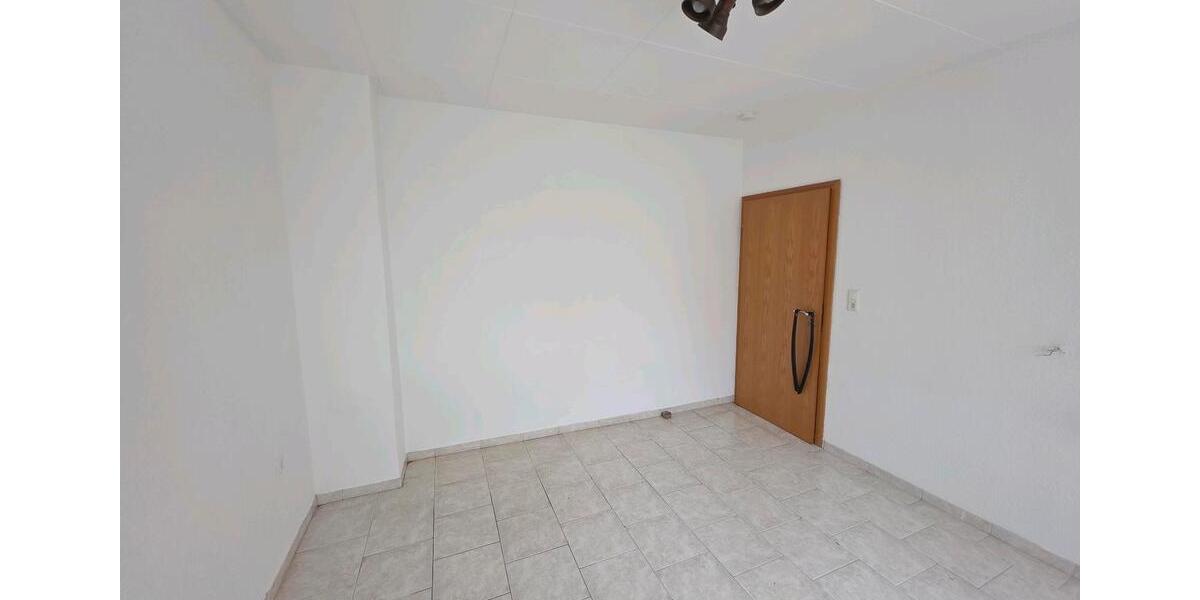 Erdgeschoßwohnung Essen Stadtbezirk III - 3 Zimmer, 80 m&sup2;, 220.000&euro; | Angebot:27492396
