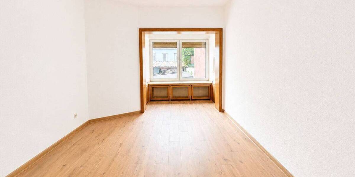 Etagenwohnung Gelsenkirchen Bulmke-Hüllen - 4 Zimmer, 100 m&sup2;, 720&euro; | Angebot:26486171