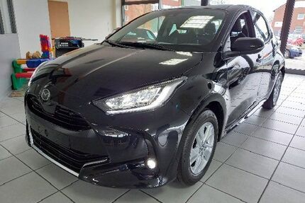 Mazda 2 2.193 km 22.990 &euro; Dinslaken 46539