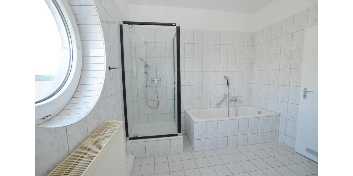 Im Himmel von Marl! Moderne, frisch renovierte 2-Raum WHG mit zwei Dachterrassen im Zentrum von Marl 2 zimmer