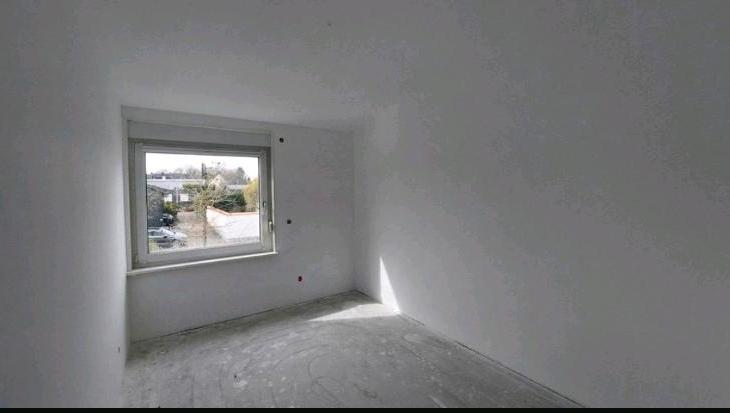 Modernisiertes Split-Level-Haus von Privat 5 zimmer