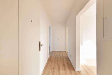 Wohnung zum Mieten in Heiligenhaus 615 € 62 m² 2.5 zimmer