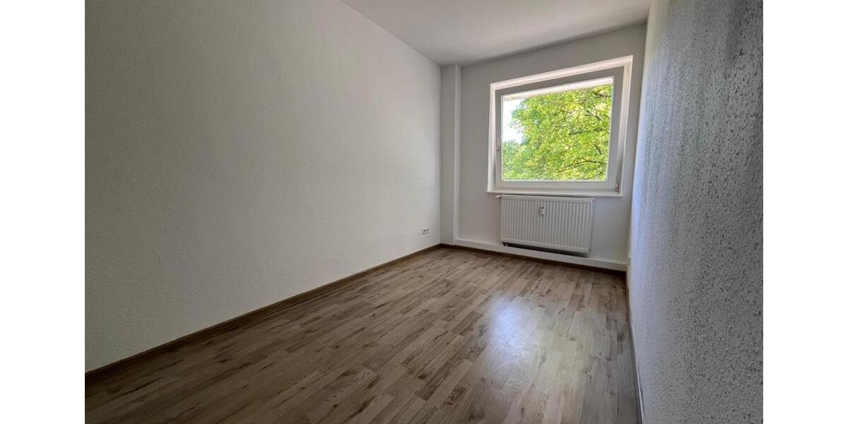 Etagenwohnung Wuppertal Gemarkung Vohwinkel - 4 Zimmer, 84 m&sup2;, 730&euro; | Angebot:26459013