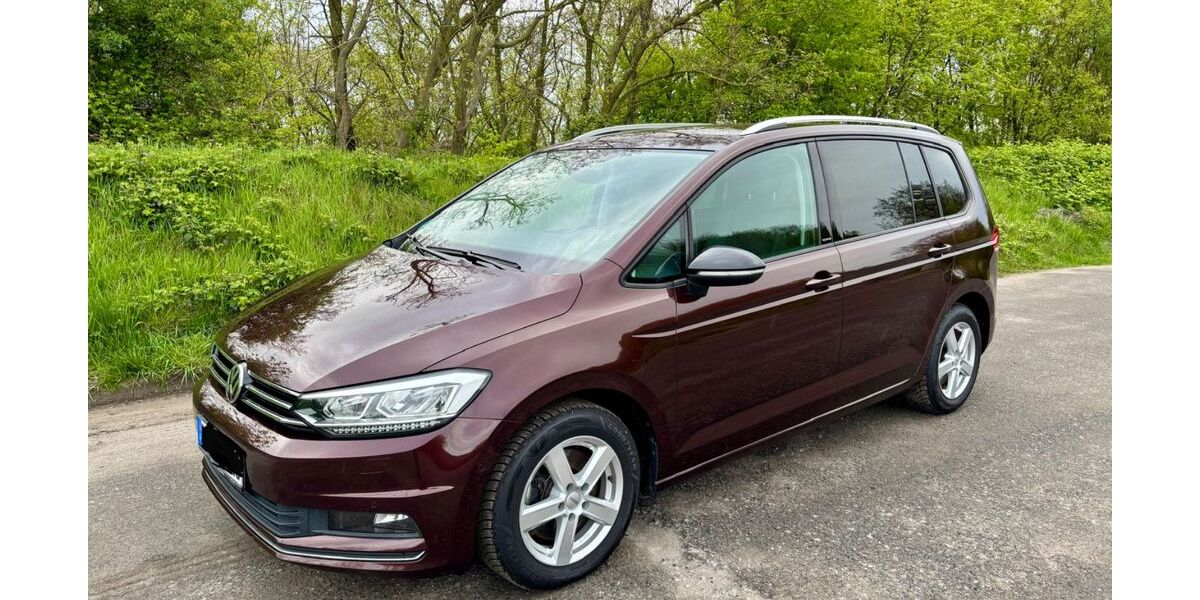 VW Touran 124.500 km 18.600 &euro; Gladbeck 45966