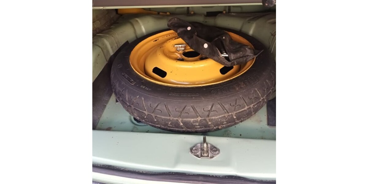 Nissan Figaro Coupe 104.000 km 9.999 &euro; Erkrath 40699