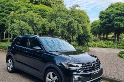 VW T-Cross 122.000 km 15.800 &euro; Gelsenkirchen 45894