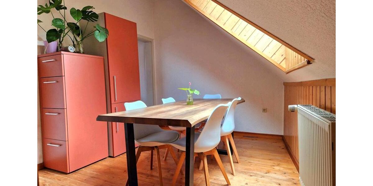 Dachgeschoßwohnung Bochum Höntrop - 3.5 Zimmer, 86 m&sup2;, 775&euro; | Angebot:25784116