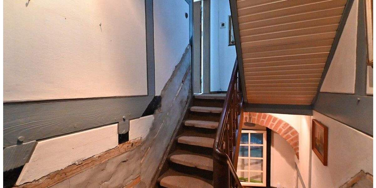 Once in a Lifetime! Freistehendes, kernsanierungsbedürftiges Jahrhundertwendehaus in Kettwig 6 zimmer