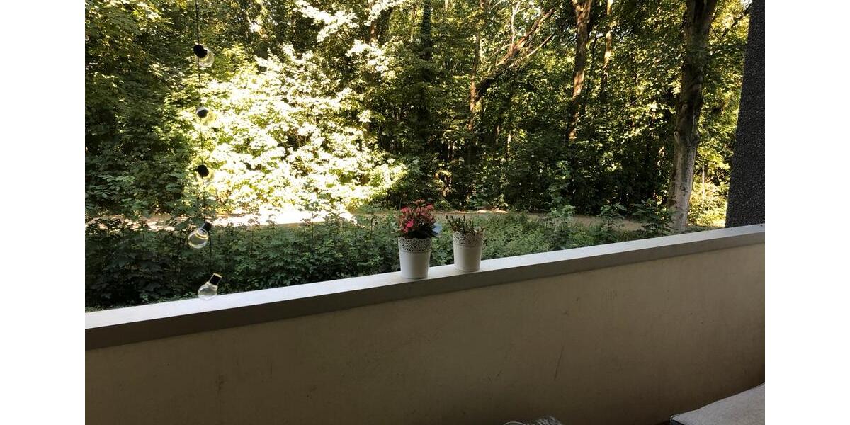 Modernisierte Erdgeschosswohnung in Bochum-Wiemelhausen 3.5 zimmer