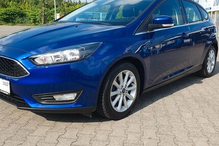 Ford Focus 62.906 km 8.487 &euro; Essen 45326