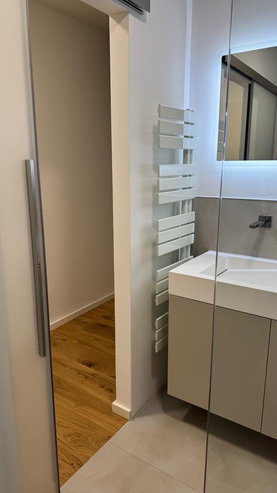 Exklusives Wohnen in Unterbilk – kernsanierte 3-Zimmer-Wohnung
