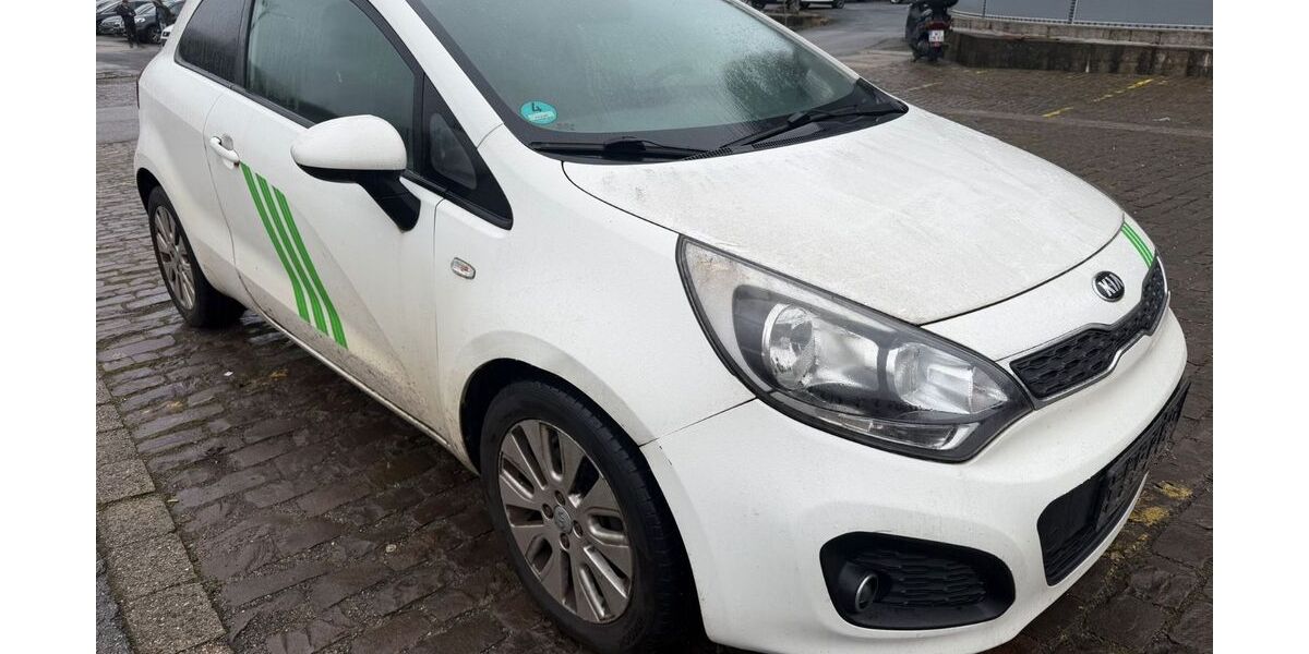 Kia Rio 206.000 km 1.590 &euro; wuppertal 42285