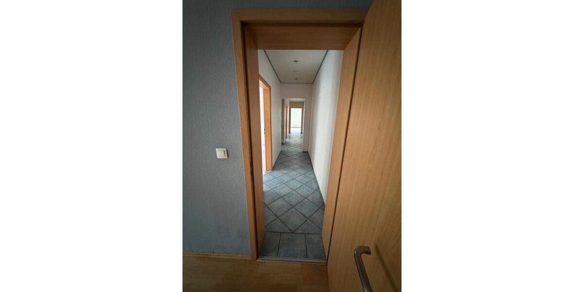 4-Zimmer | 86 qm | 1. OG | Kein Balkon | Im Herzen von Homberg 4 zimmer
