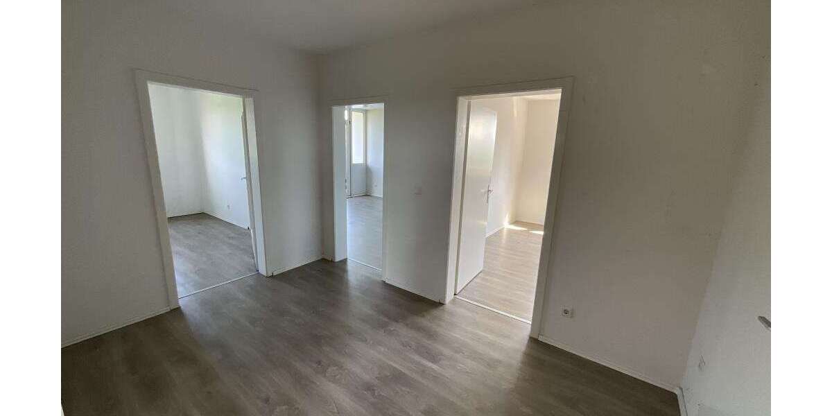 Etagenwohnung Velbert Velbert-Mitte - 2 Zimmer, 63 m&sup2;, 479&euro; | Angebot:27457521