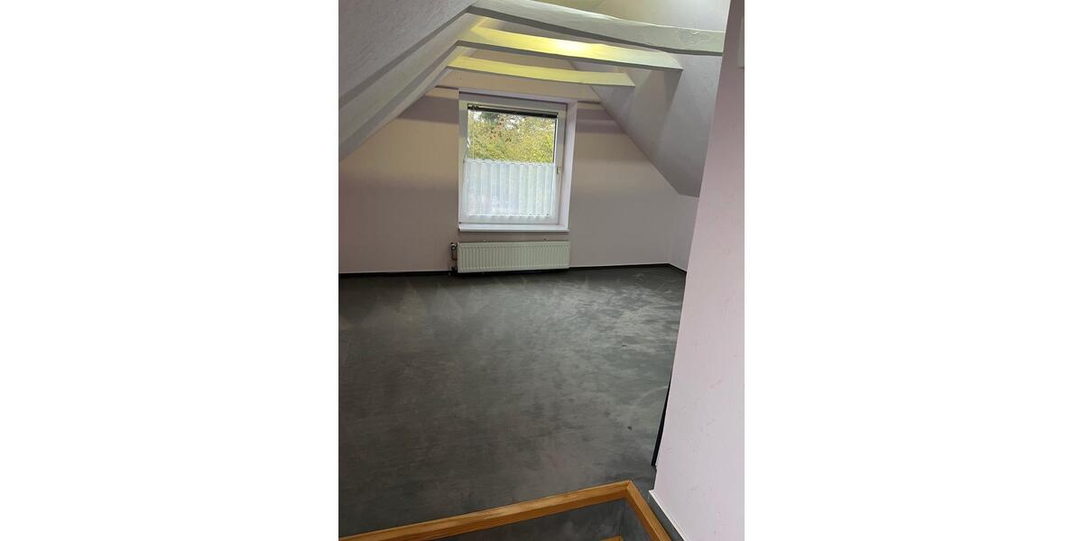 Etagenwohnung Mettmann - 4 Zimmer, 130 m&sup2;, 379.000&euro; | Angebot:27499383