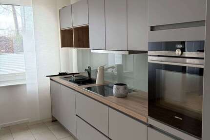 Wohnung zum Mieten in Duisburg 650 € 80 m² 2.5 zimmer