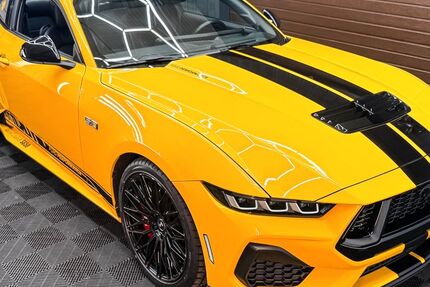 Ford Mustang 29.000 km 53.990 &euro; Bochum 44809