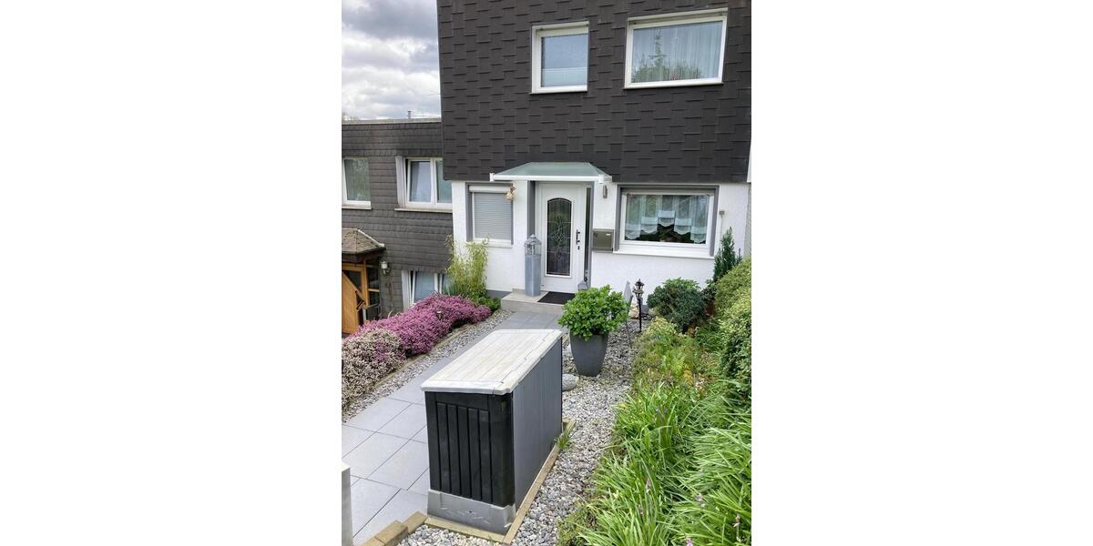 Reihenhaus Velbert Pöthen - 3.5 Zimmer, 100 m&sup2;, 360.000&euro; | Angebot:27487035