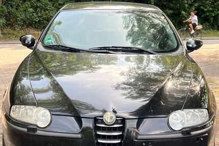 Alfa Romeo 147 114.000 km 2.499 &euro; Essen 45356