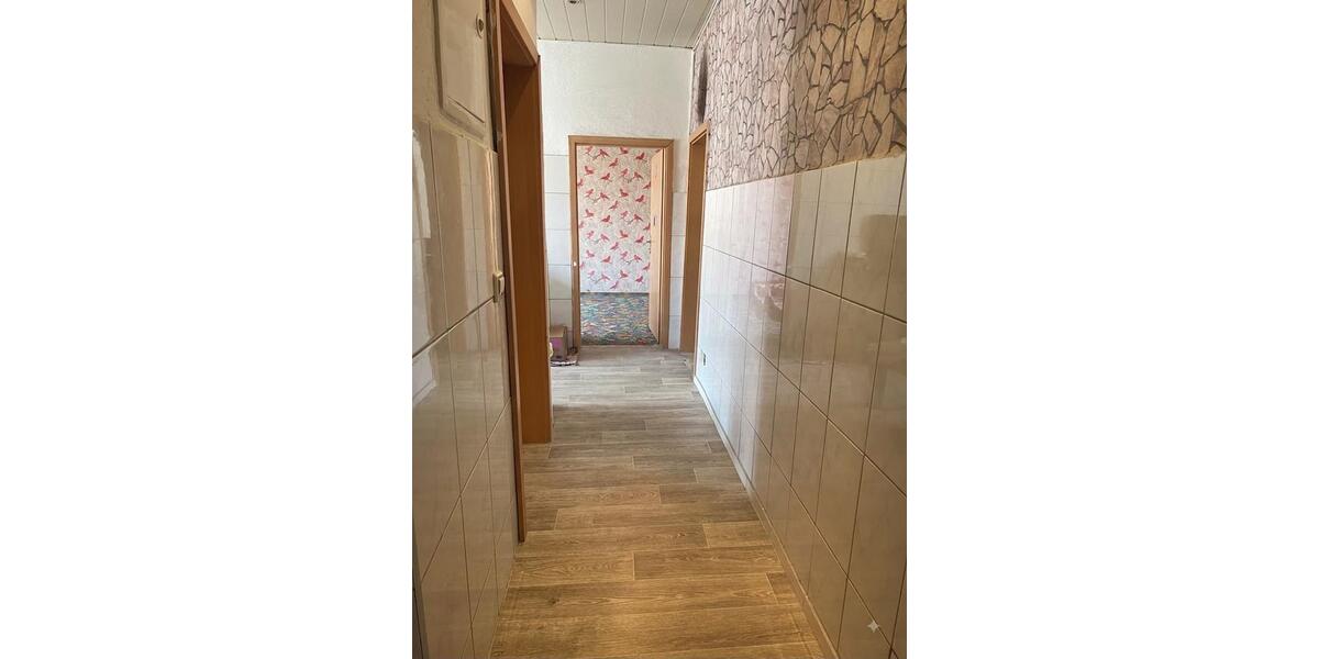 Etagenwohnung Wuppertal Gemarkung Elberfeld - 3 Zimmer, 72 m&sup2;, 130.000&euro; | Angebot:27458469