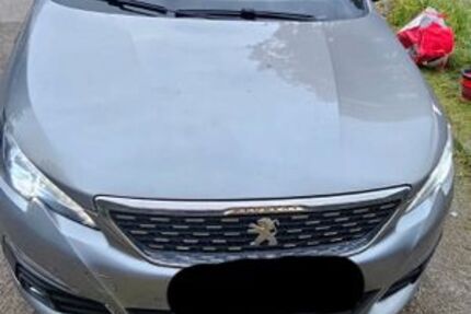 Peugeot 308 143.000 km 8.100 &euro; Recklinghausen 45659