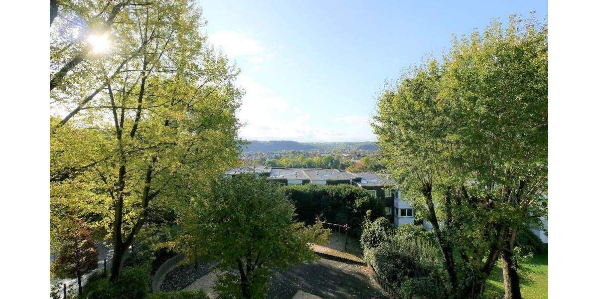 Renoviert! Seniorenfreundliche Gelegenheit in Essen-Kettwig mit fantastischem FernblickAufzug 2 zimmer