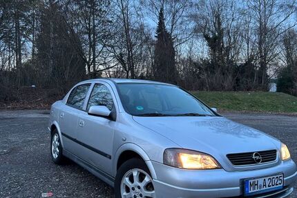 Opel Astra 106.443 km 3.300 &euro; Mülheim an der Ruhr 45479