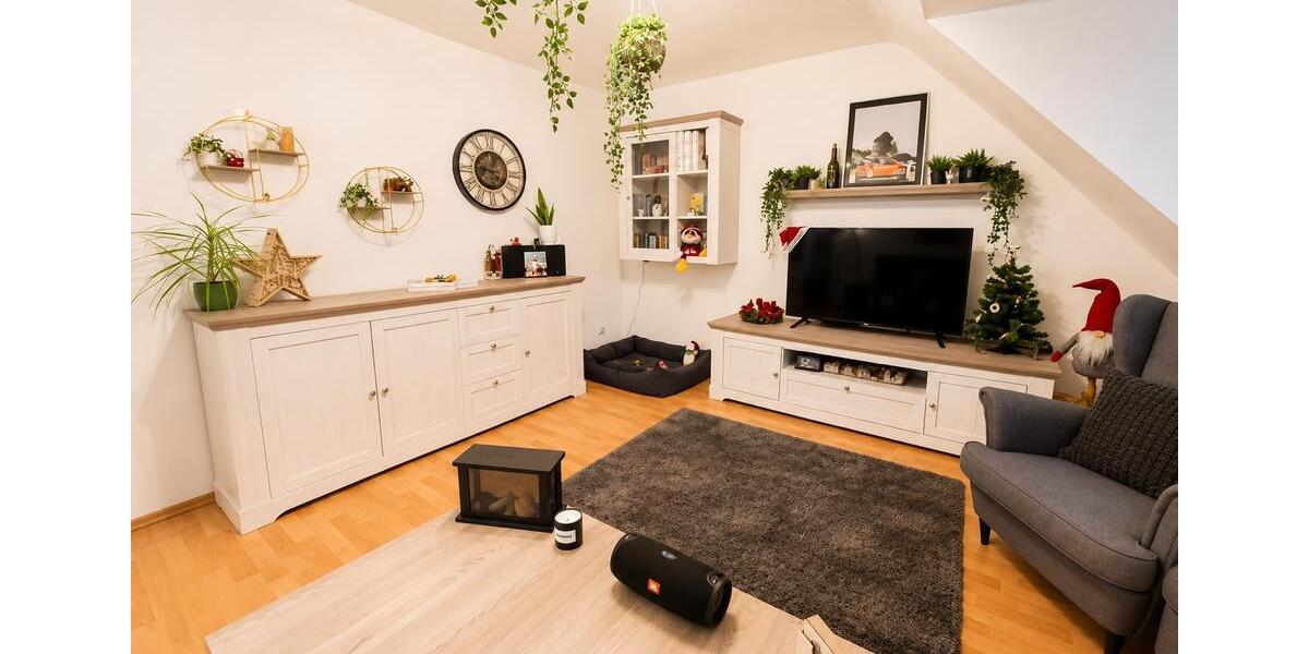 Dachgeschoßwohnung Essen Stadtbezirk IV - 2 Zimmer, 60 m&sup2;, 110.000&euro; | Angebot:26709023